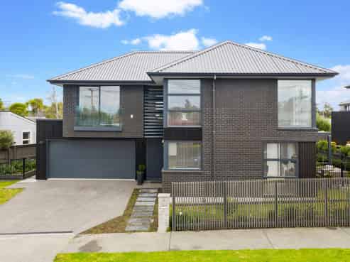 15 Silverton Avenue, Waiotaiki Bay