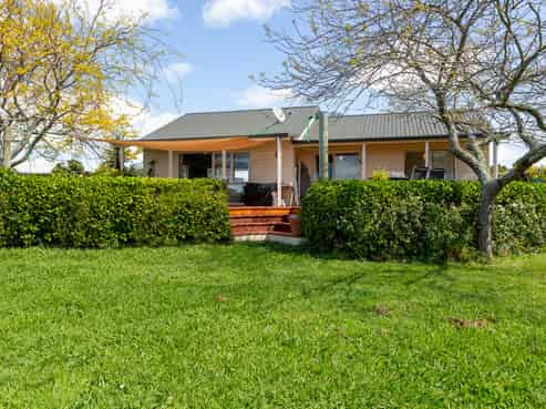 1106 Miranda Road, Miranda