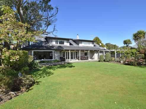 74 Herbert Street, Gladstone