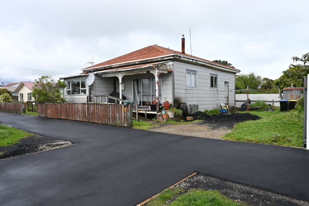 Property value 32 Cobden Street, Westport realestate.co.nz