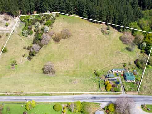 5928 Ettrick-raes Junction Road, Ettrick