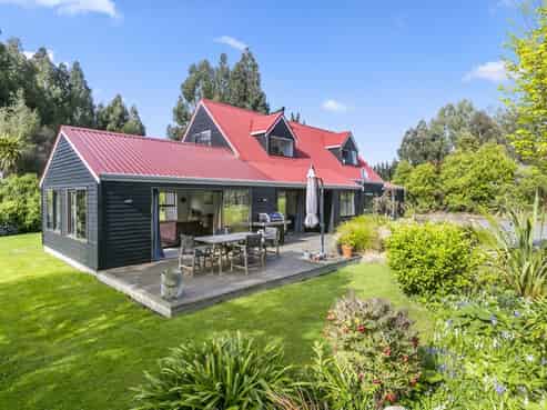 222 Chain Hills Road, Chain Hills