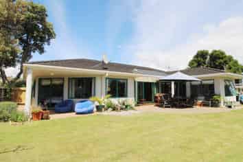 149 Waimaire Avenue, Matarangi