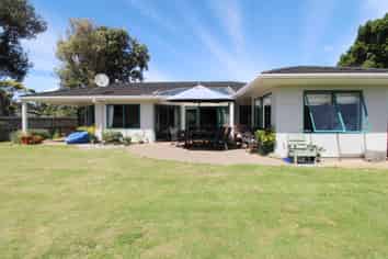 149 Waimaire Avenue, Matarangi