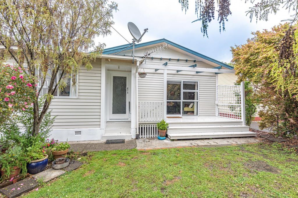 Property value 52 Patapu Street, Whanganui East realestate.co.nz