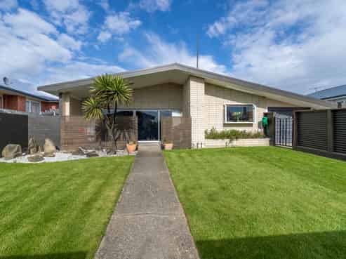 26 Anglesey Street, Hawthorndale