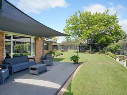 15 Welsford Street, Woodend