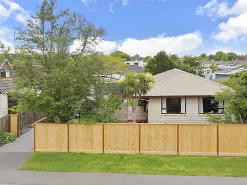 10 Gibbs Drive, Woodend