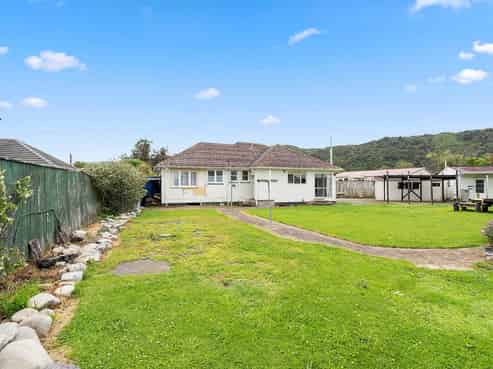 17 Hector Grove, Trentham