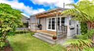 Open gallery