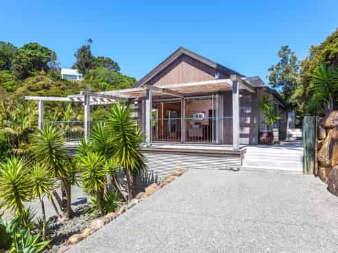 21 Radar Road, Hot Water Beach