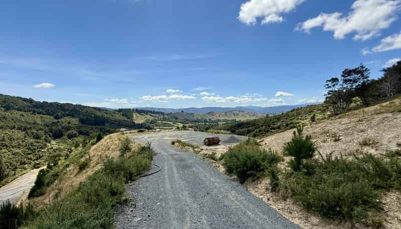 12 Jane Mander Rise, Whitemans Valley