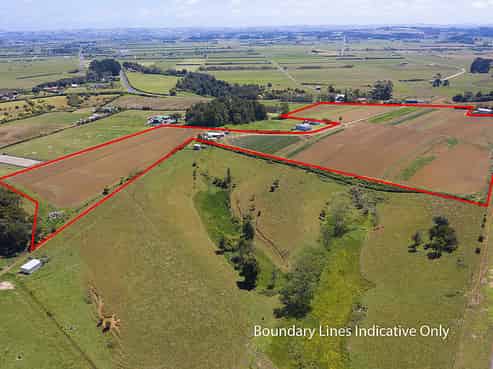 439A Aka Aka Road, Aka Aka