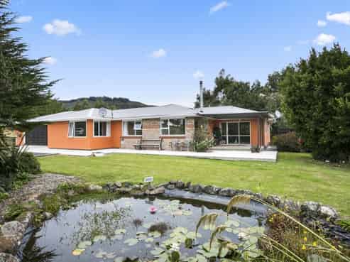 324 Pigeon Flat Road, Upper Waitati