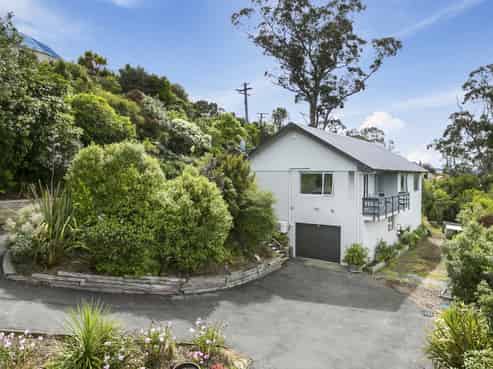 17 Rotoiti Street, Maia