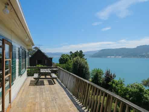 342 Portobello Road, The Cove