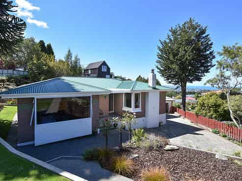 6 Gilkison Street, Halfway Bush