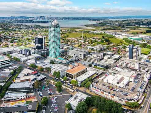 Ideal Large Format Retail