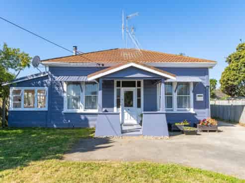 52 Kirk Street, Otaki