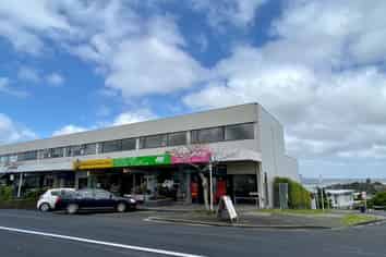 CORNER OFFICE SPACE - BIRKENHEAD
