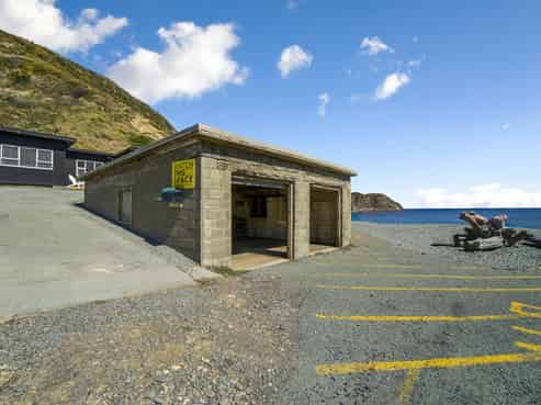 1093 Makara Road, Makara