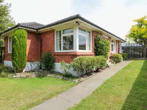 10 Apsley Street, Glenwood