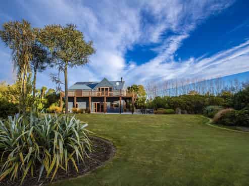 51 Scarborough Road, Scarborough