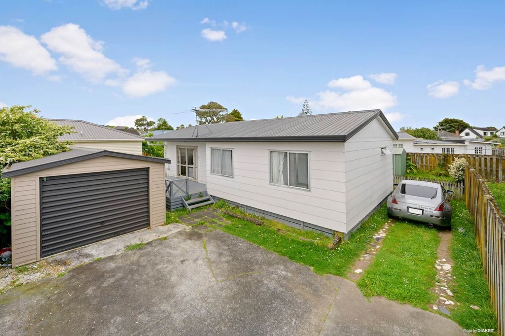 Property value - 2/14 Ruth Street, Manurewa - realestate.co.nz