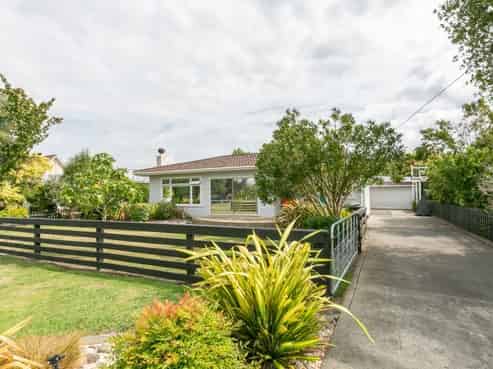 11 Apatu Road, Waipatu
