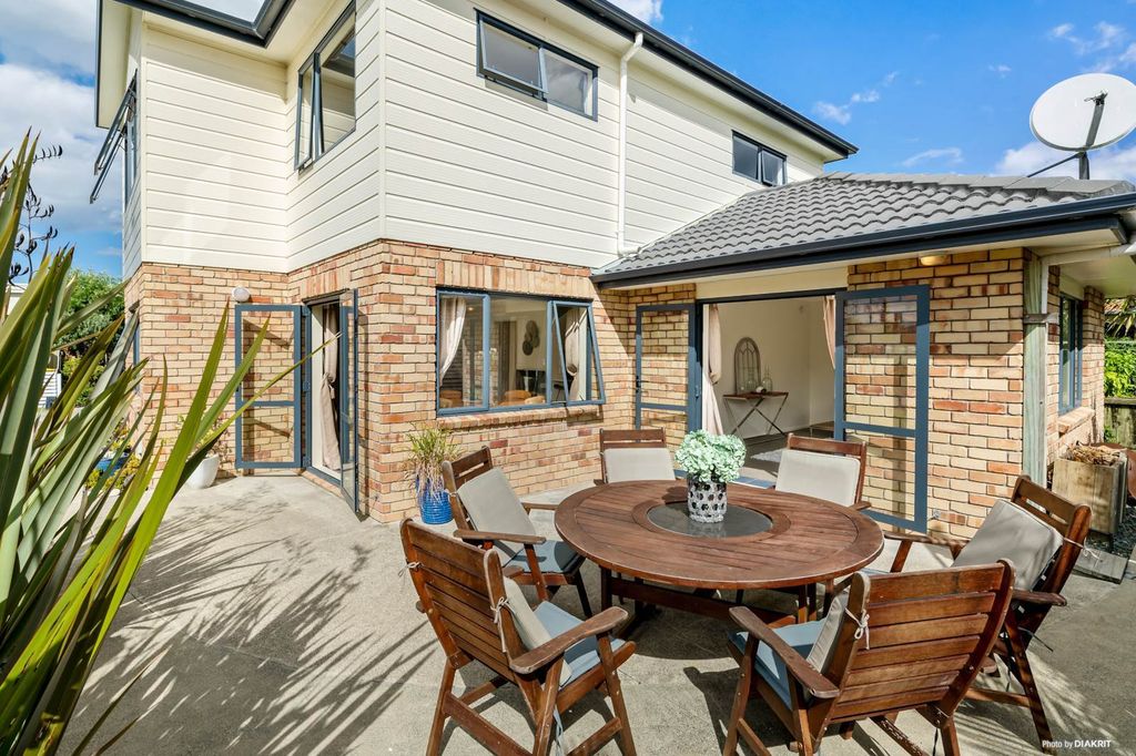 Property value 4/149 Brightside Road, Stanmore Bay realestate.co.nz