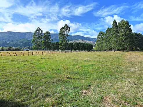 68C Parkes Line Road, Mangaroa