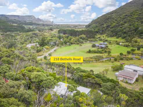 218 Bethells Road, Bethells Beach