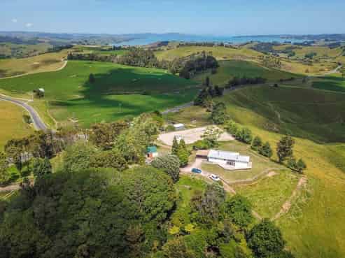 4098 Kawhia Road, Oparau