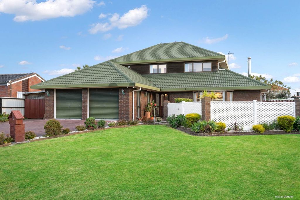 Property value 5 Dingwall Place, Papatoetoe realestate.co.nz