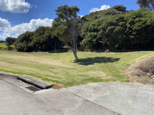 10 Ngarimu Heights Row, Whakatete Bay