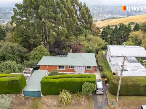 11 Chain Hills Road, Chain Hills