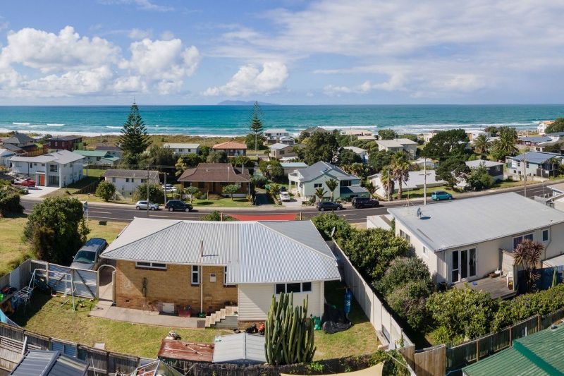 Property value 220 Seaforth Road, Waihi Beach realestate.co.nz