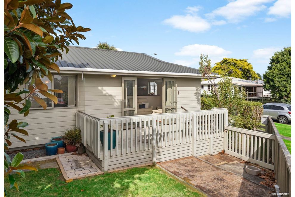 For rent 1 Owens Road, Waiuku realestate.co.nz