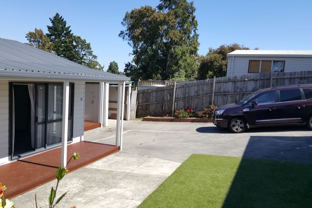Property value 102A Hillcrest Road, Papatoetoe realestate.co.nz