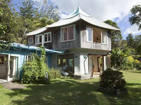 564 Fern Flat Road, Peria