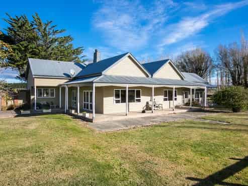 5716 Middlemarch-sutton Road, East Otago