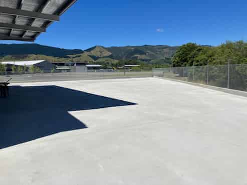 Premium industrial location, A-grade warehouse