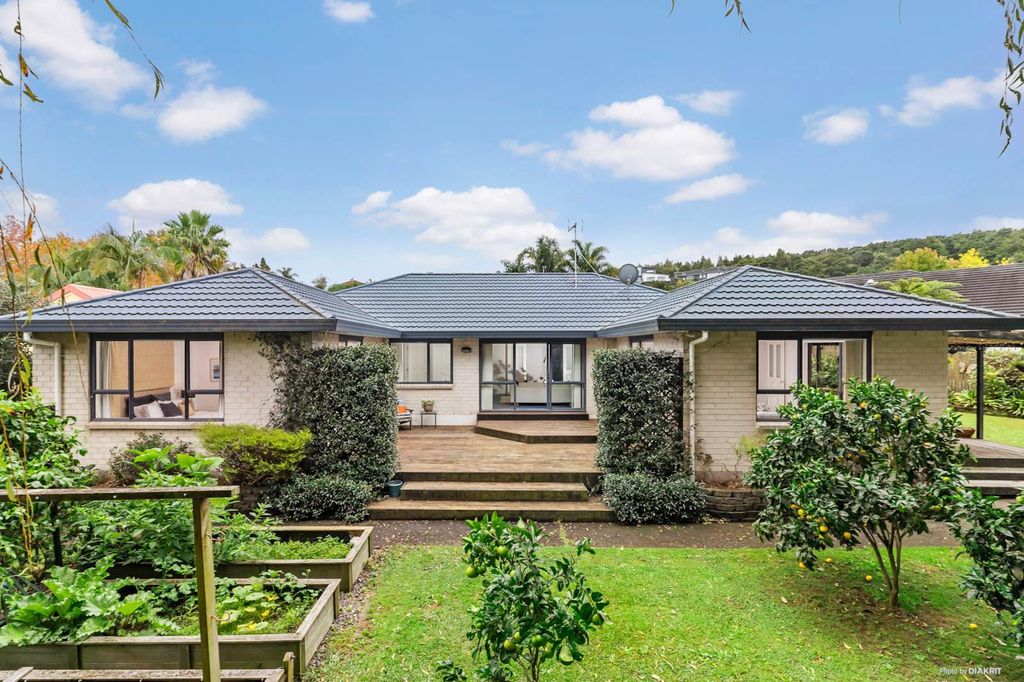 Property value 16 Alexander Court, Pukekohe realestate.co.nz