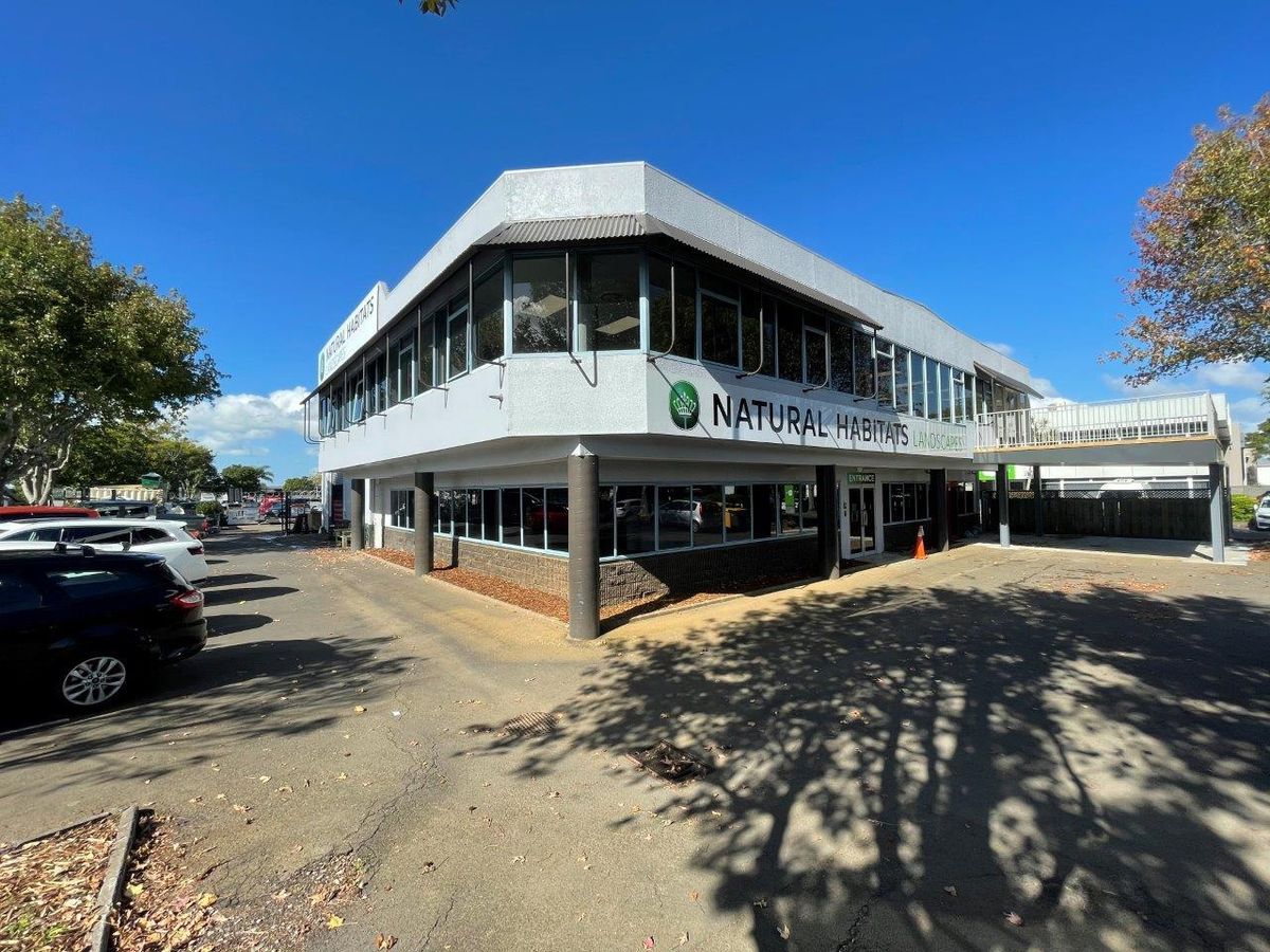 CBRE - Quality Sun Drenched Office