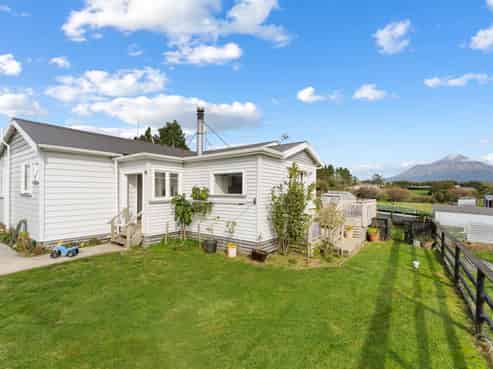 4 Denbigh Road, Midhirst