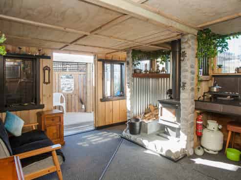 8 Hillview Road, Birdlings Flat