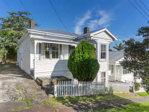2 Mostyn Street, Kingsland