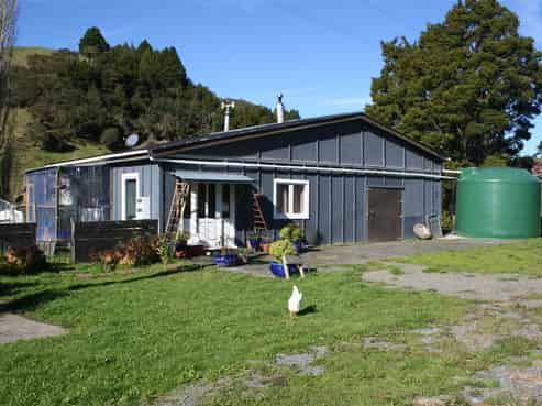 2803 State Highway 4, Aria