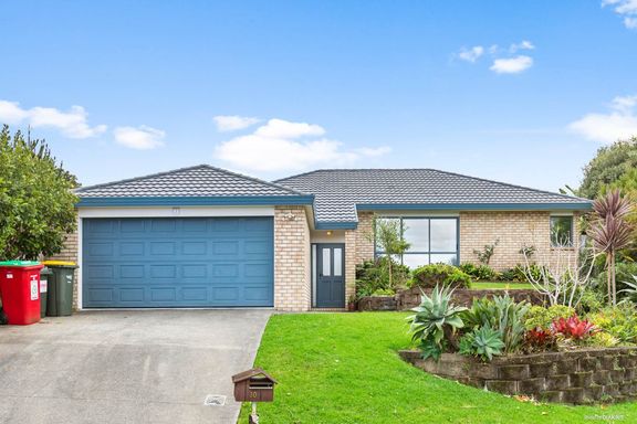 Photo of 30 Coventry Way, Long Bay