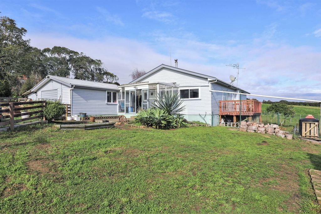 Property value 291 Ginn Road, Huntly realestate.co.nz